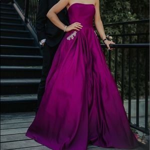 Prom dress, size one